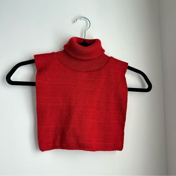 Red fake turtleneck sweater for underneath crewnecks - Picture 1 of 4